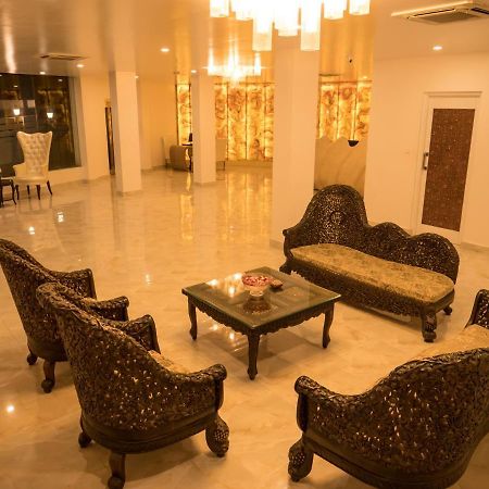 Hotel Blue Waves Jangli Ghat Luaran gambar