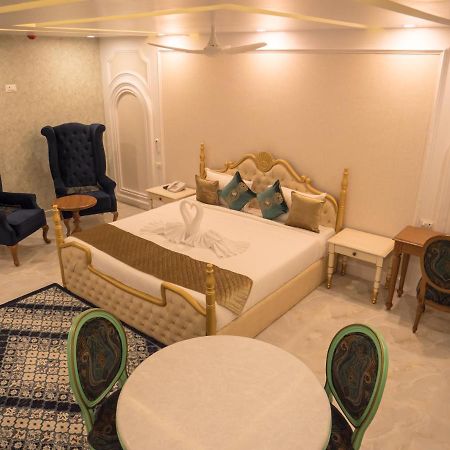 Hotel Blue Waves Jangli Ghat Luaran gambar