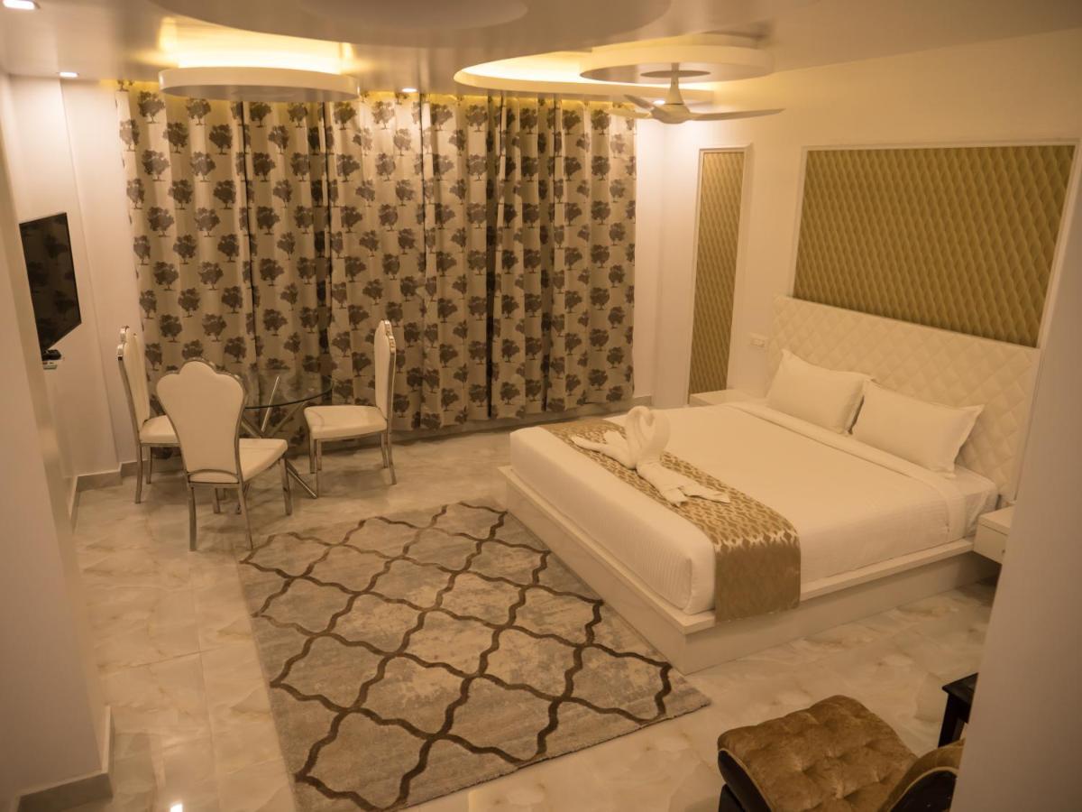 Hotel Blue Waves Jangli Ghat Luaran gambar